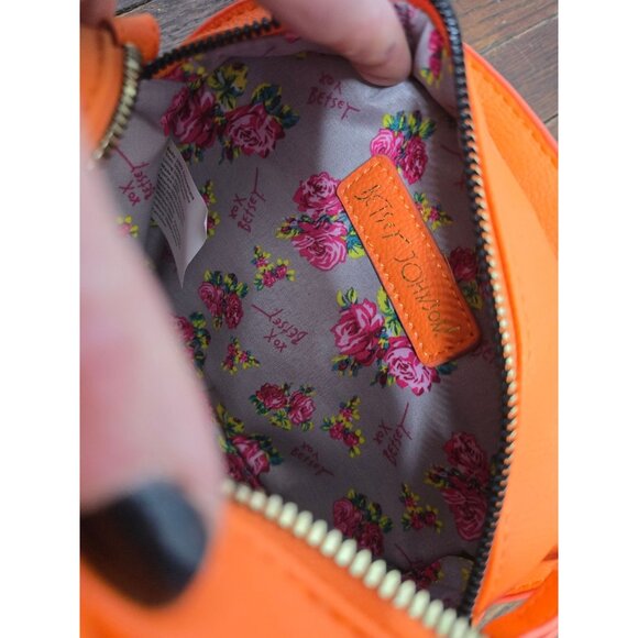 Betsey Johnson Halloween Kitsch Pumpkin Crossbody Purse - Picture 8 of 13